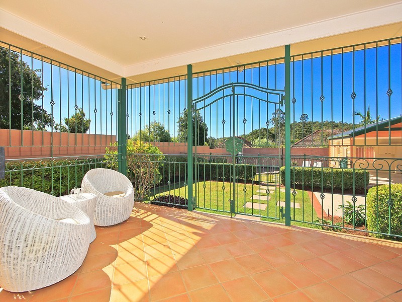 100 Sirius Street, Coorparoo QLD 4151