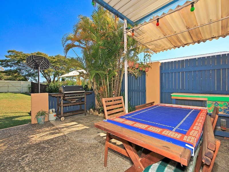 39 Bonneville Street, Holland Park West QLD 4121