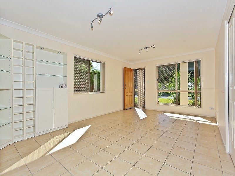 25 Hilltop Court, Carina QLD 4152