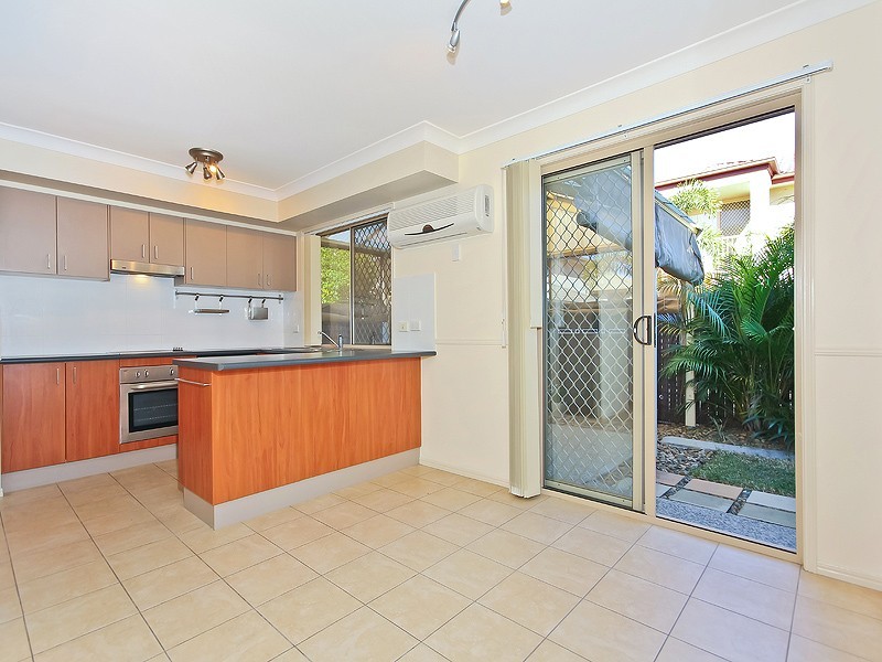 25 Hilltop Court, Carina QLD 4152