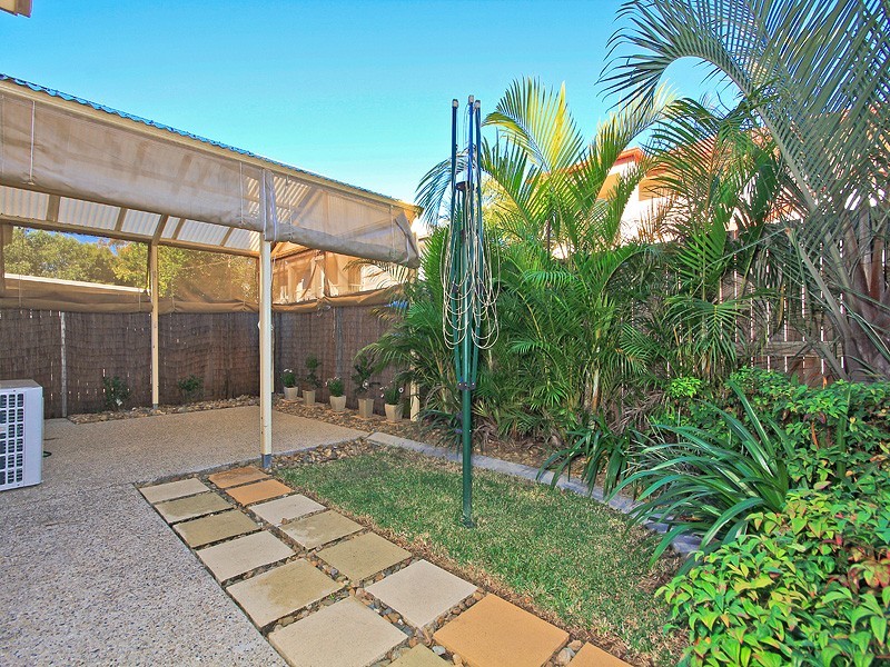 25 Hilltop Court, Carina QLD 4152