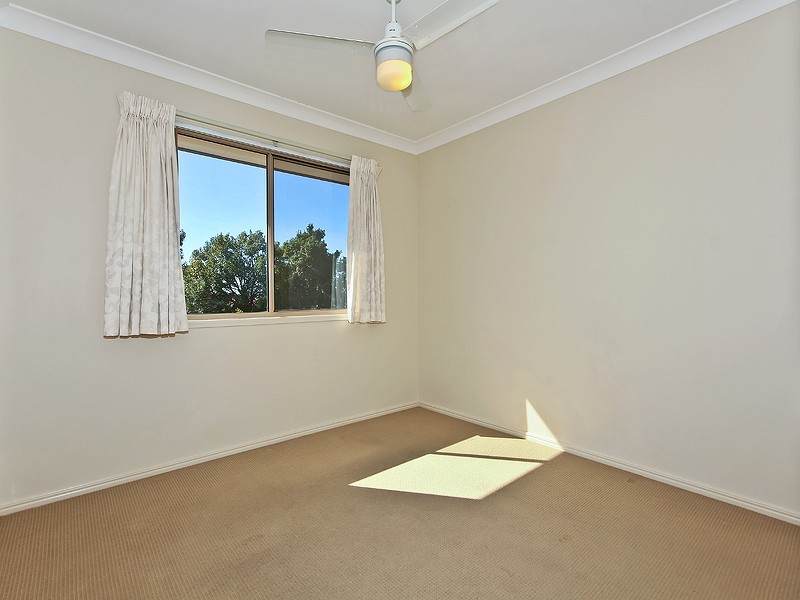 25 Hilltop Court, Carina QLD 4152