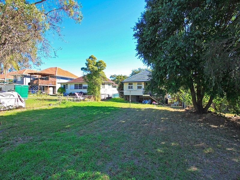 53 Pembroke Street, Carina QLD 4152