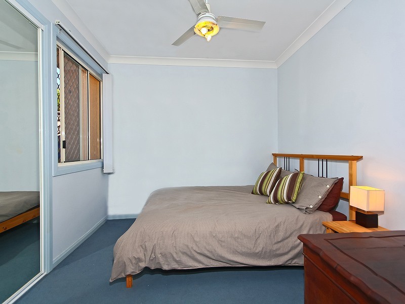 4/53 Knowsley Street, Greenslopes QLD 4120