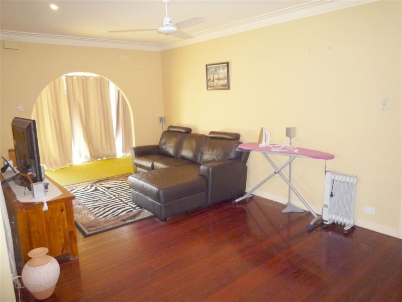 61 Hendren Street, Carina QLD 4152