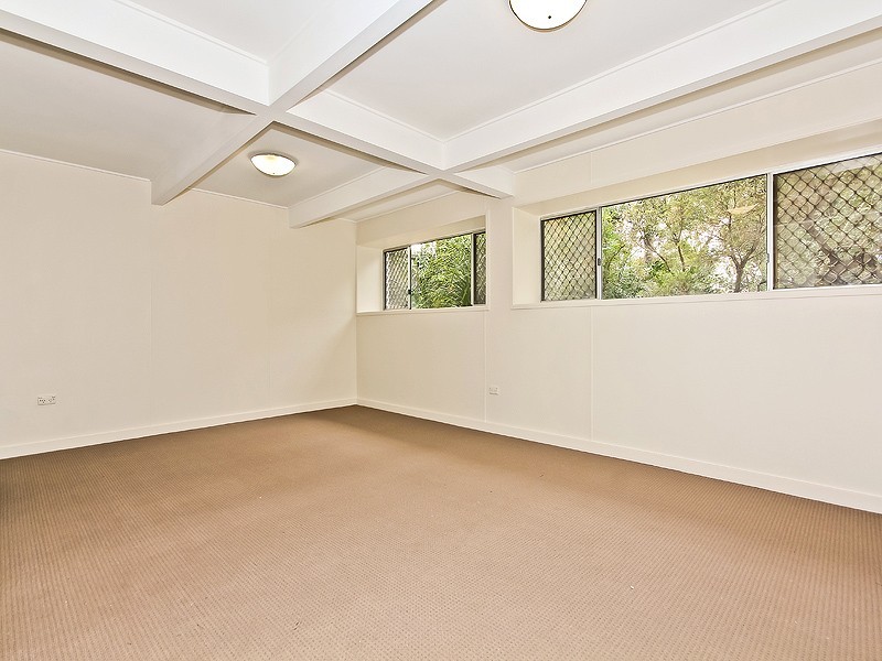 56 Banbury Street, Carina QLD 4152