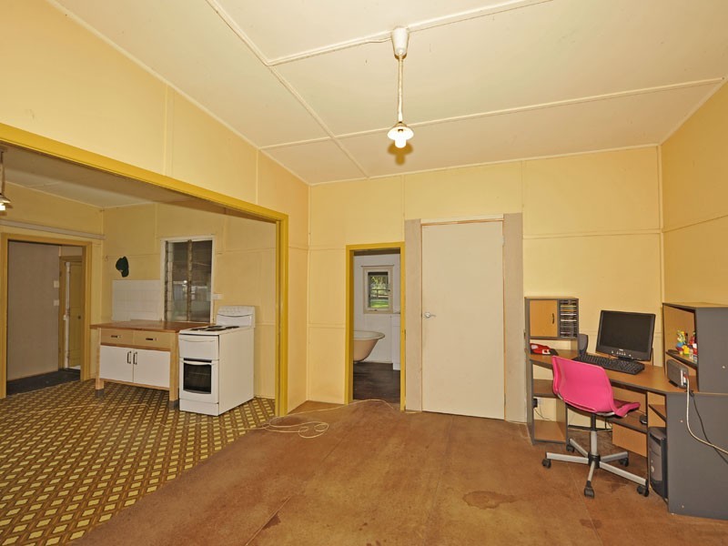 1100 New Cleveland Road, Gumdale QLD 4154