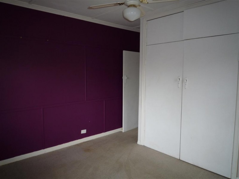 127 Beddoes Street, Holland Park QLD 4121