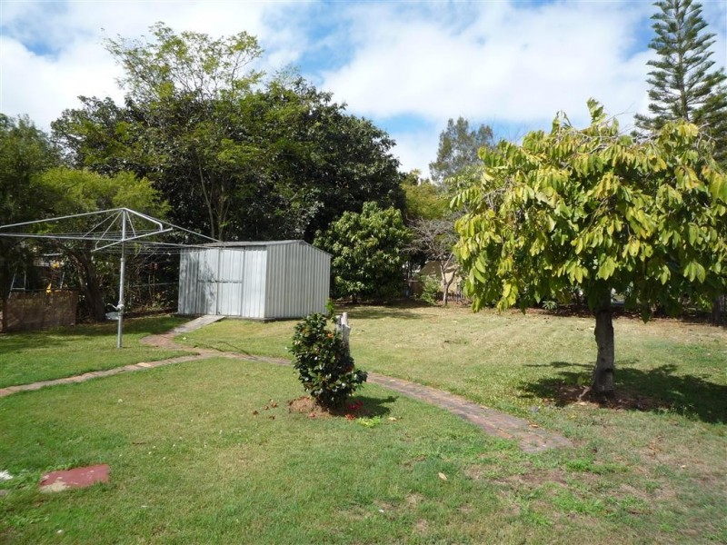 127 Beddoes Street, Holland Park QLD 4121