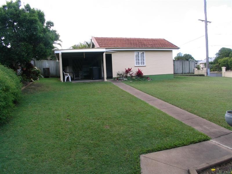 127 Boundary Road, Camp Hill QLD 4152