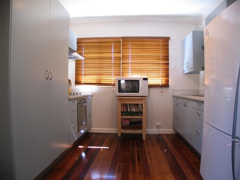 26 Arrol Street, Camp Hill QLD 4152