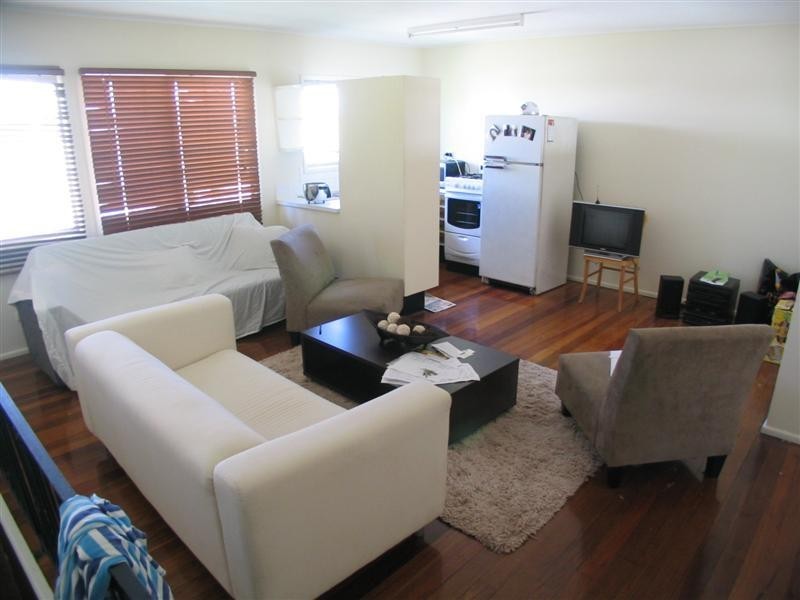 2/73 Henderson Street, Camp Hill QLD 4152