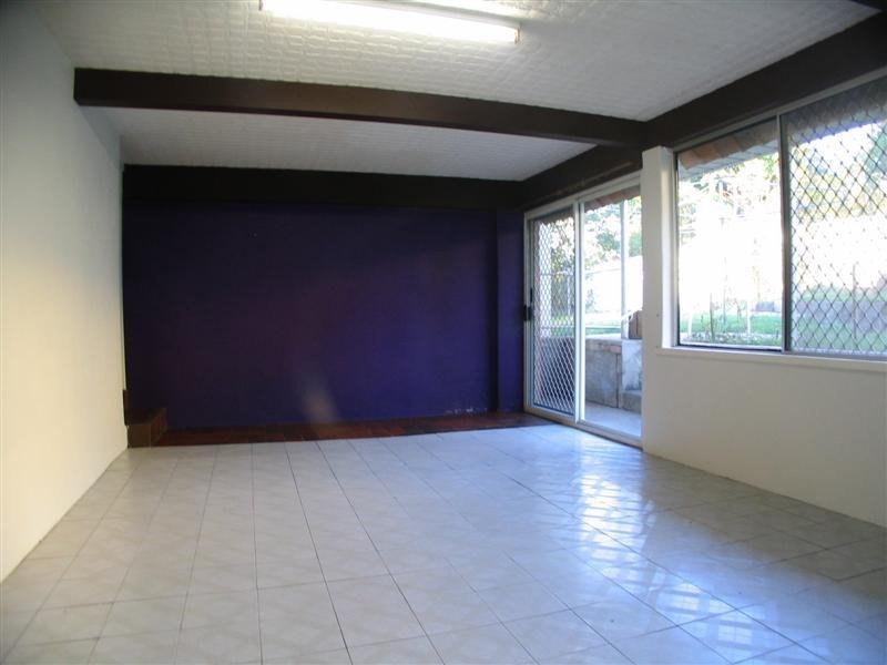 23 The Promenade, Camp Hill QLD 4152