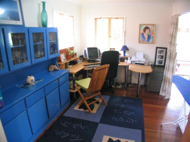 1826 Creek Road, Cannon Hill QLD 4170