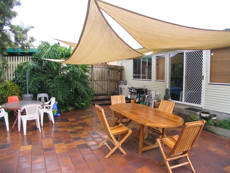 1826 Creek Road, Cannon Hill QLD 4170