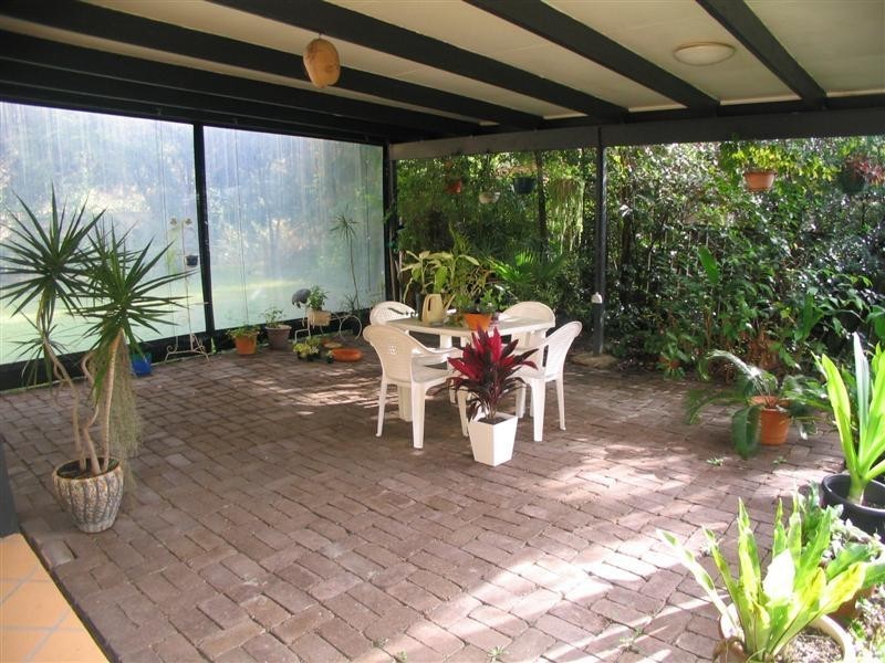 5 Agate Street, Camp Hill QLD 4152