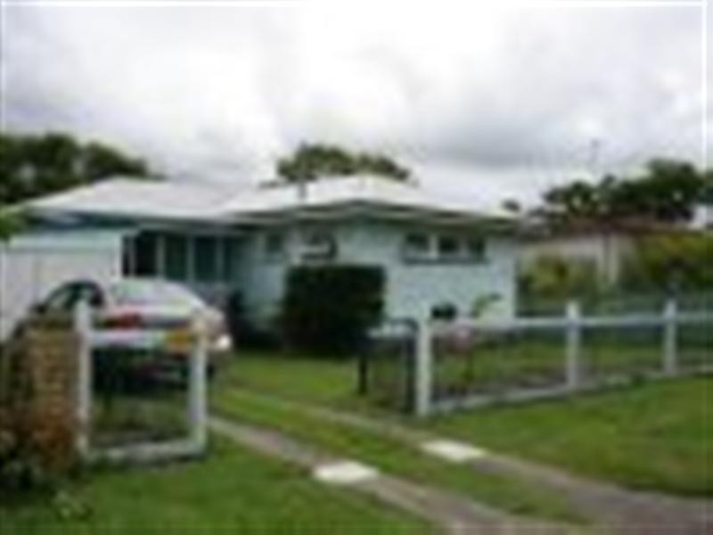132 Eugaree Street, Southport QLD 4215