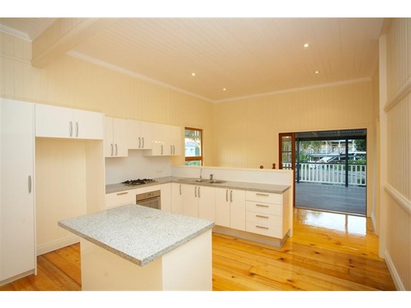 56 Muir Street, Cannon Hill QLD 4170