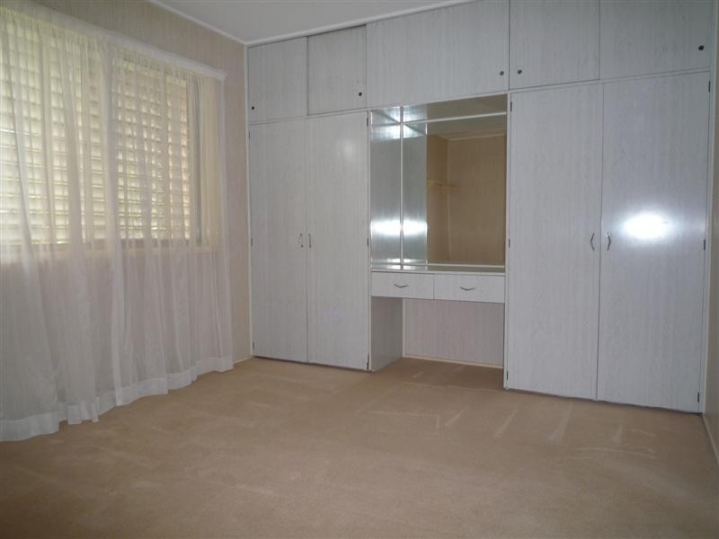 47 Mee Street, Carina QLD 4152