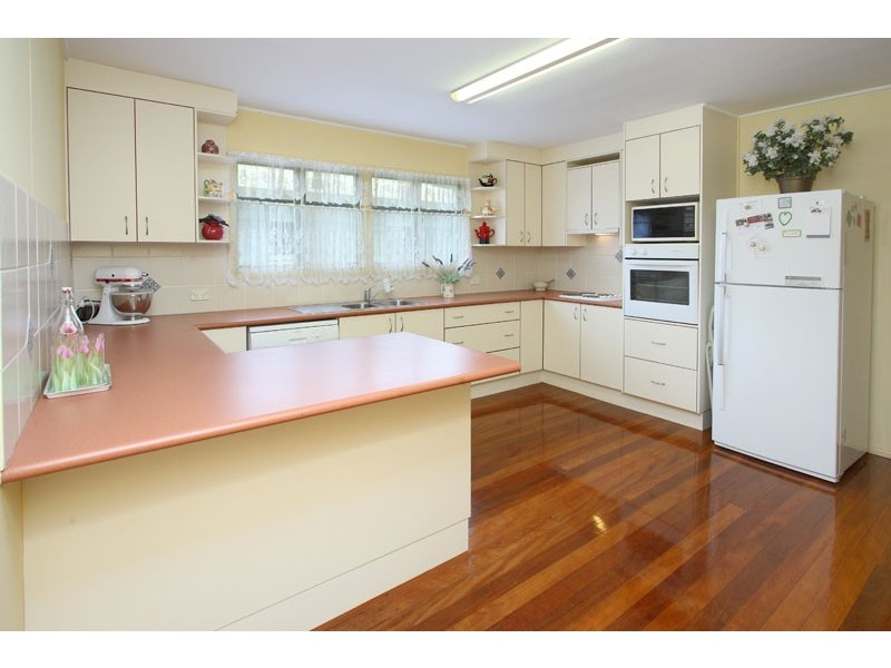 87 Gray Street, Carina QLD 4152