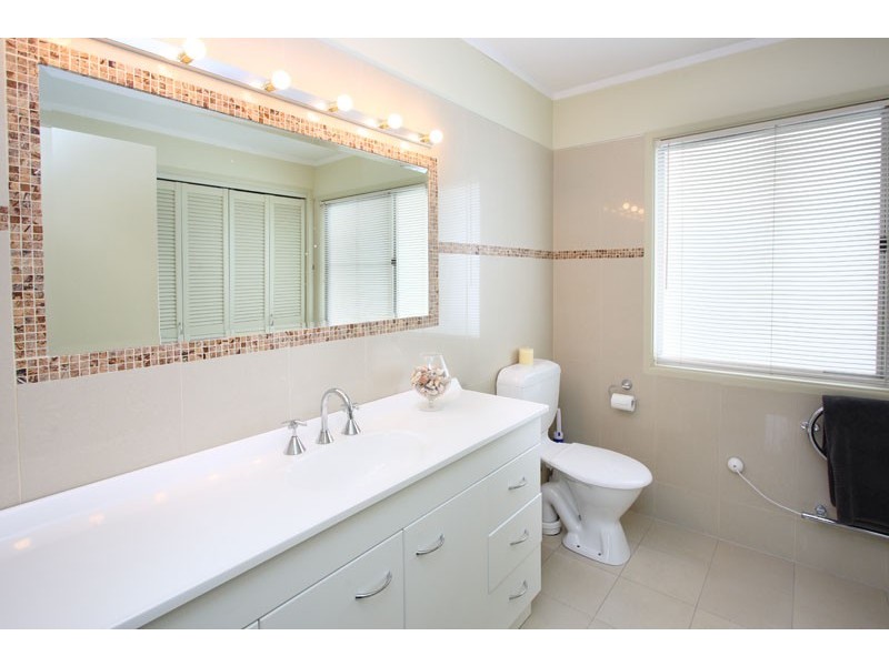 87 Gray Street, Carina QLD 4152