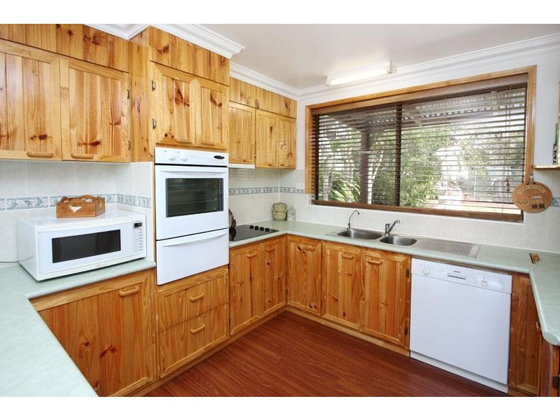 36 Banbury Street, Carina QLD 4152