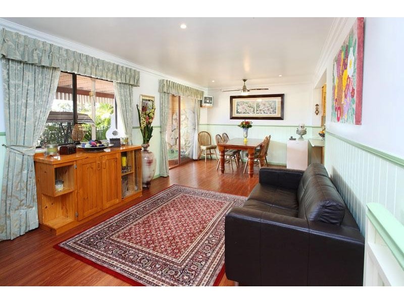 36 Banbury Street, Carina QLD 4152