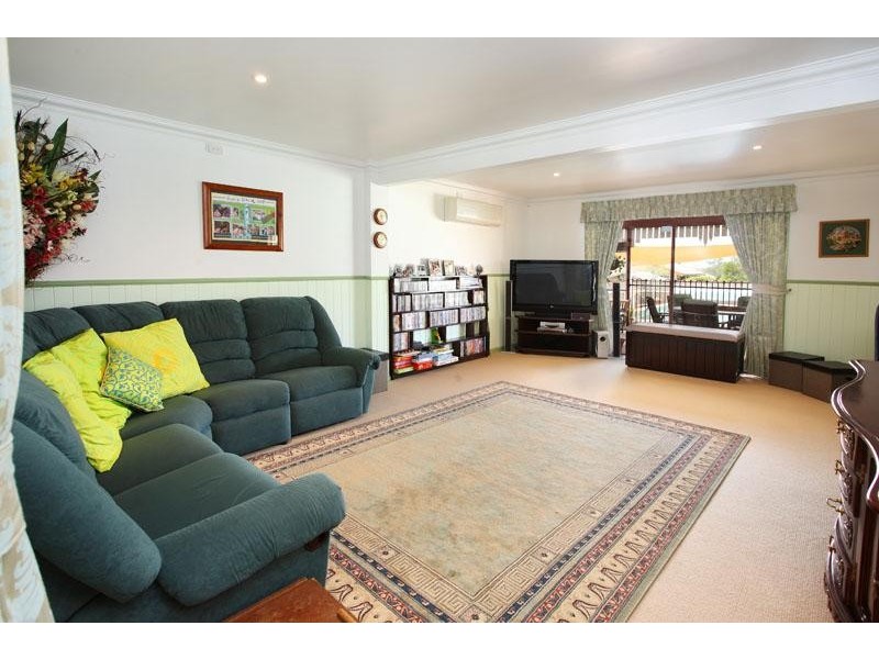 36 Banbury Street, Carina QLD 4152