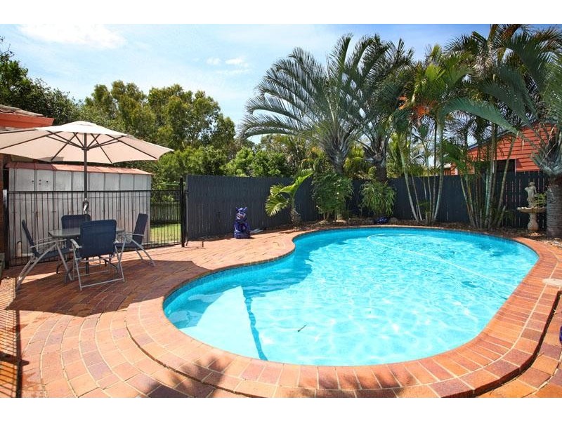 28 Lake View Drive, Thornlands QLD 4164