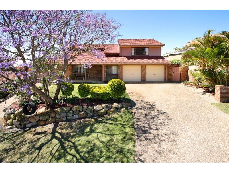 4 Sourris Court, Carina QLD 4152