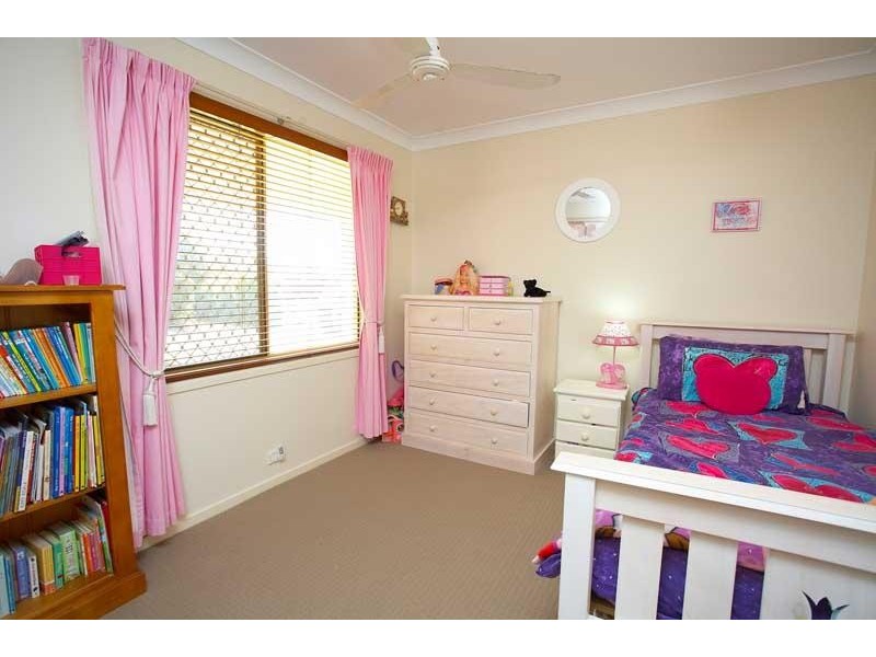 49 Cloverbrook Place, Carina QLD 4152