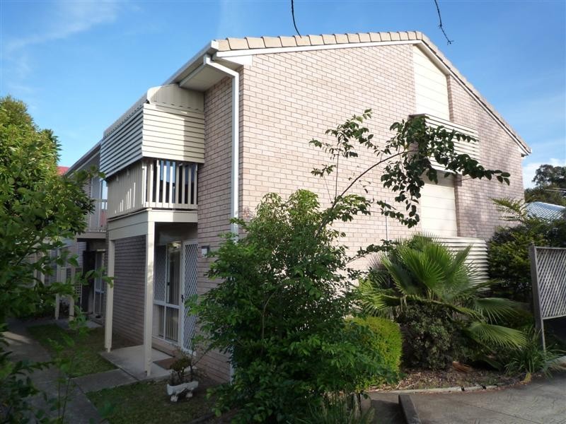 2/47 Adelaide Street, Carina QLD 4152