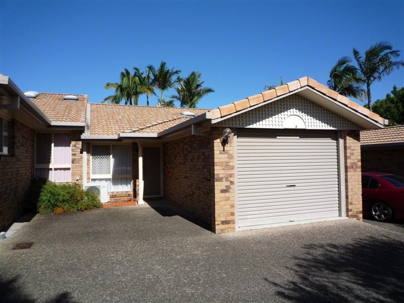 2/42 Booligal Street, Carina QLD 4152