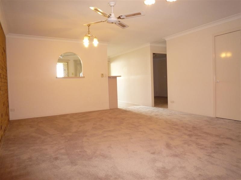 2/42 Booligal Street, Carina QLD 4152