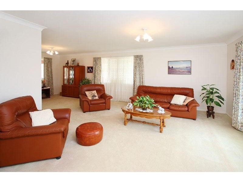 12 Riley Drive, Capalaba QLD 4157