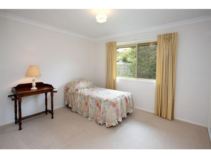 12 Riley Drive, Capalaba QLD 4157