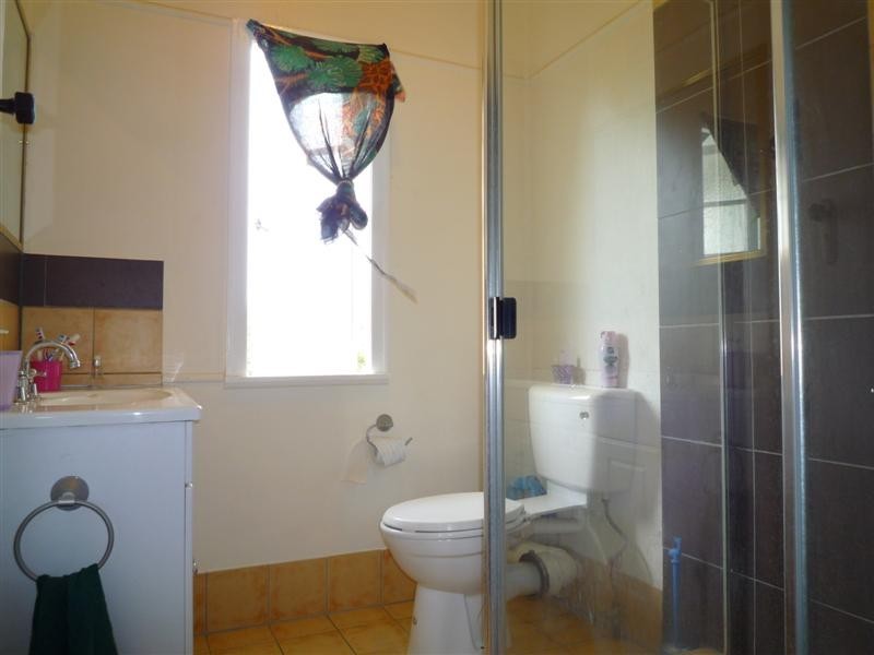 38 Stanley Road, Seven Hills QLD 4170