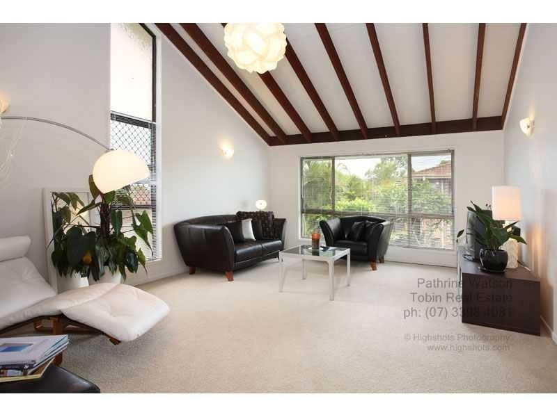 4 Pelsart Street, Belmont QLD 4153