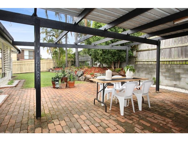 4 Pelsart Street, Belmont QLD 4153