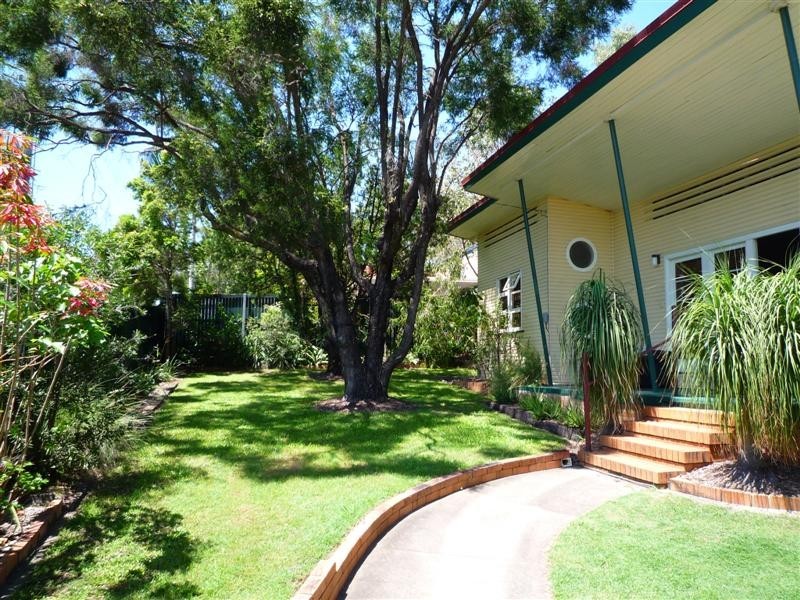 145 Boundary Road, Coorparoo QLD 4151