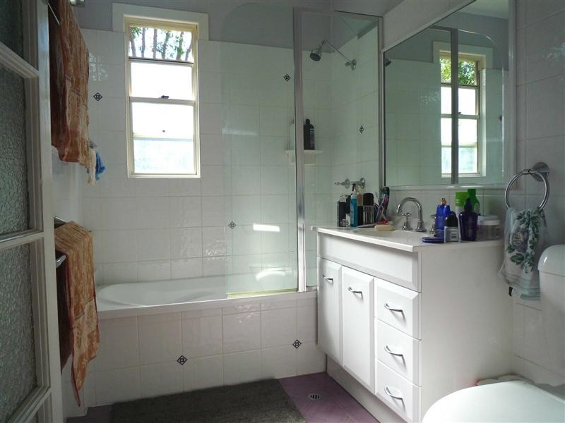 145 Boundary Road, Coorparoo QLD 4151