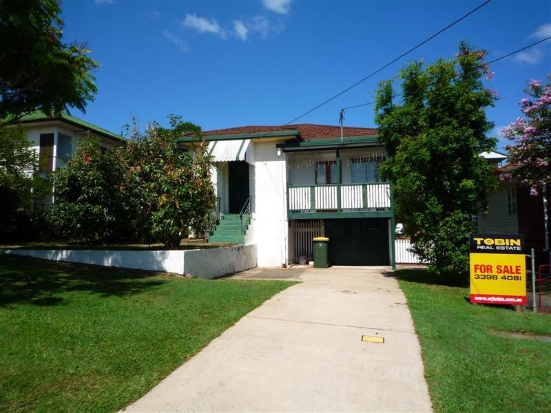 23 East Street, Camp Hill QLD 4152