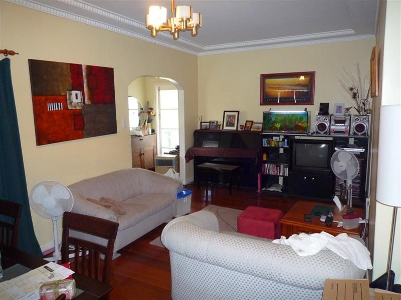 23 East Street, Camp Hill QLD 4152