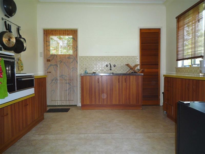 23 East Street, Camp Hill QLD 4152