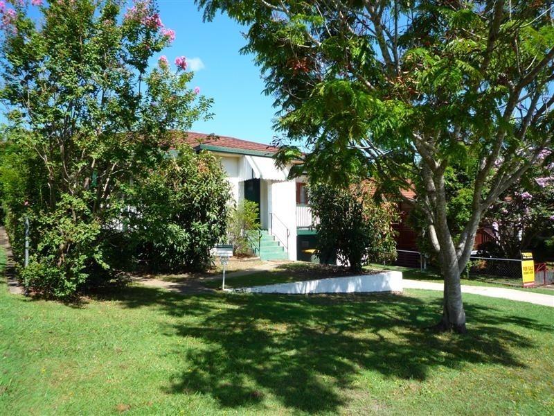 23 East Street, Camp Hill QLD 4152