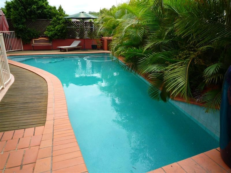 24 Ensign Street, Carindale QLD 4152