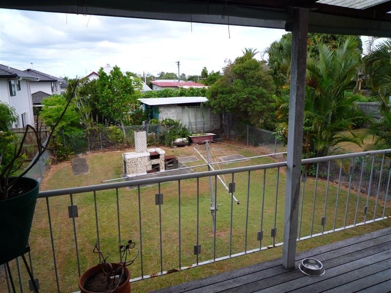 77 Orana Street, Carina QLD 4152