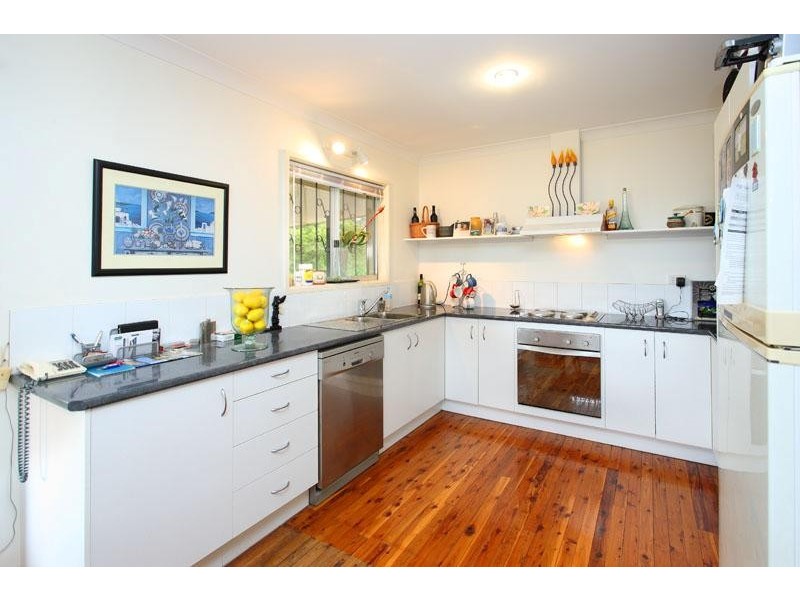 5 Brownleaf Street, Mansfield QLD 4122