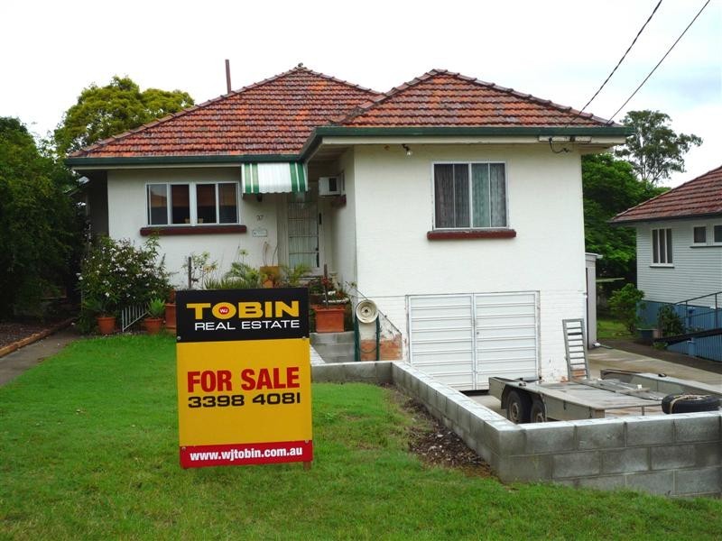 37 Arrowsmith Street, Camp Hill QLD 4152