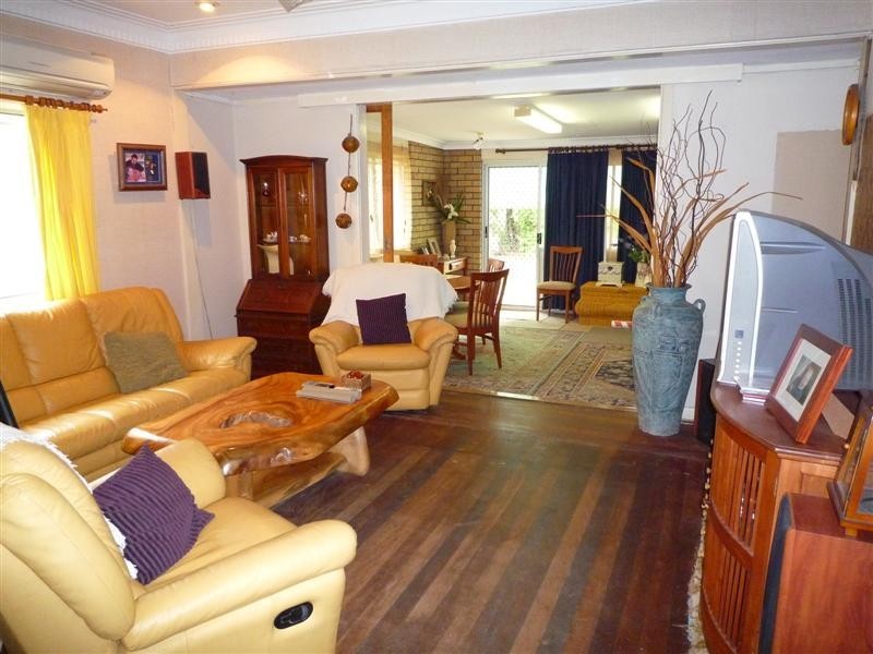 37 Arrowsmith Street, Camp Hill QLD 4152